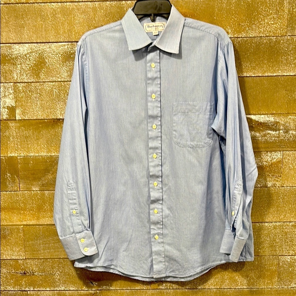 Burberrys blue Vintage one pocket button down size 16